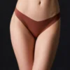 Journelle Estelle Thong 2 Journelle Estelle Thong