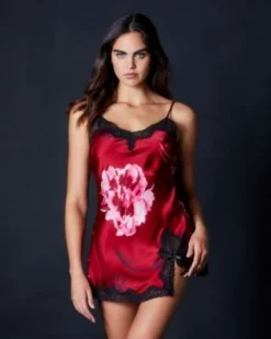 Samantha Chang Chevron Down Icon Classic Silk Babydoll