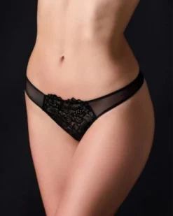 Journelle Lexi Thong