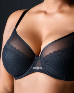 Chantelle Parisian Allure Unlined Plunge Bra Bras