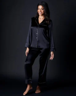 Journelle Marlene Pajama Set Chevron Down Icon