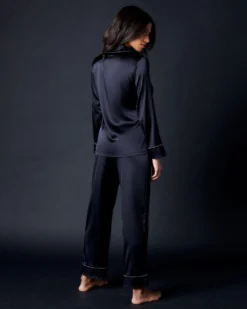 Journelle Marlene Pajama Set Chevron Down Icon