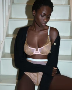 Dora Larsen Celi Non-Padded Underwire Bra