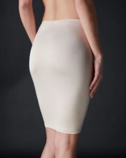 Hanro Chevron Down Icon Satin Deluxe Half Slip 6 Hanro Chevron Down Icon Satin Deluxe Half Slip