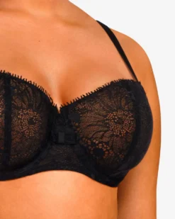Chantelle Day To Night Lace Unlined Demi