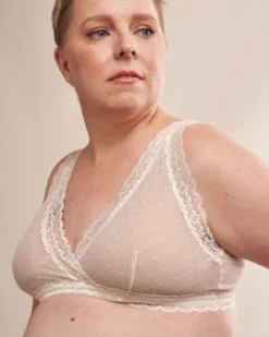 AnaOno Bras Susan Pocketed Lace Wrap Front Bra