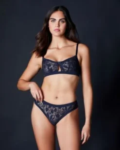 Lou Sale Ombragee Hidden Underwire Bra