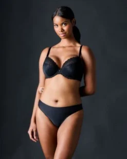 Chantelle Bras C Chic Sexy Plunge Underwire Bra