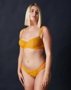 Chantal Thomass Encens Moi Dentelle Half Cup Bra