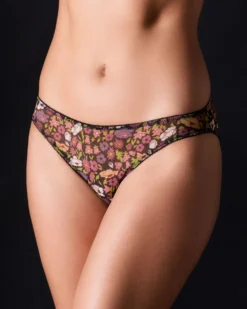 Underprotection Rania Briefs