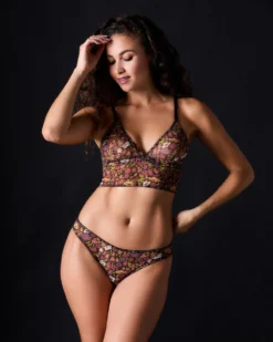 Underprotection Rania Briefs