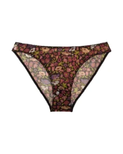 Underprotection Rania Briefs