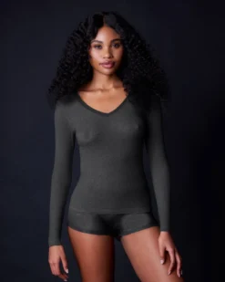 Collezione Privata Sale Fine Rib V Neck Long Sleeve