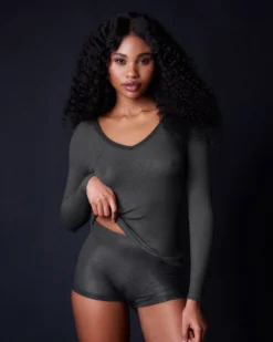 Collezione Privata Sale Fine Rib V Neck Long Sleeve