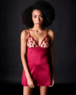 Fleur Of England Ruby Silk Babydoll Chevron Down Icon