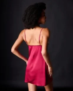 Fleur Of England Ruby Silk Babydoll Chevron Down Icon