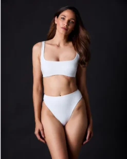 Form + Fold The 90s Rise High Waisted