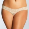 Hanky Panky Signature Lace Low-Rise Thong (Rolled)